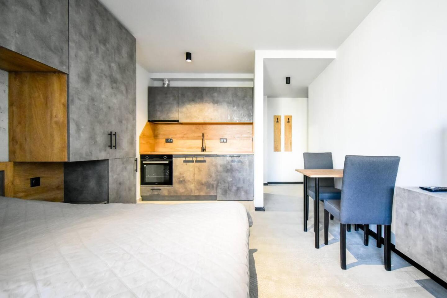 6 Studios 6 Bathrooms 2 Levels Kitchens 索菲亞 外观 照片
